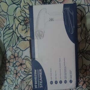 Portable White Garment Steamer